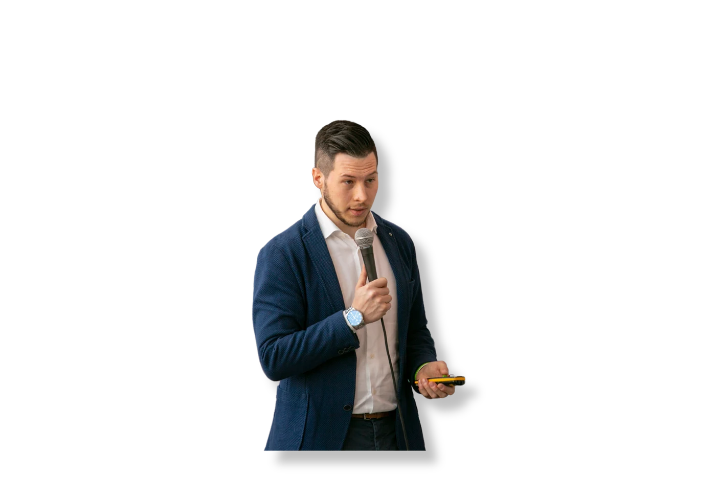 Matteo Beluffi durante una presentazione per un'azienda